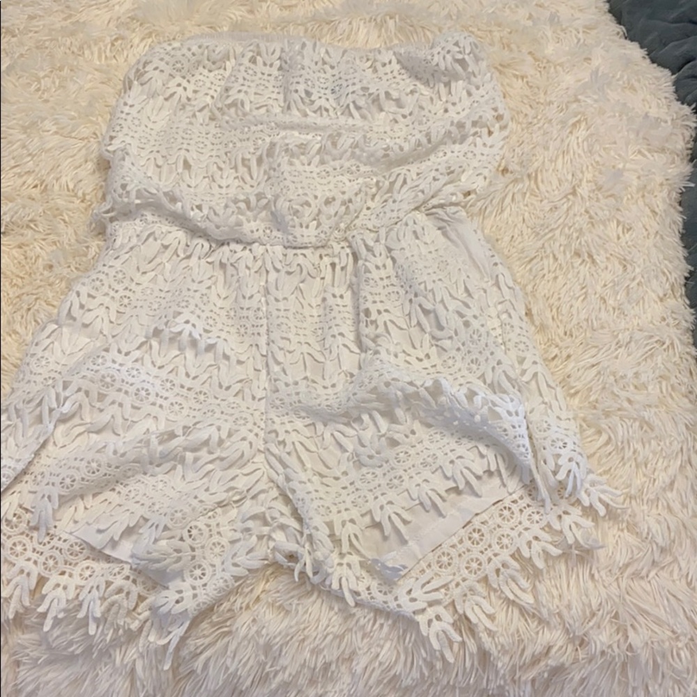 Lace strapless romper